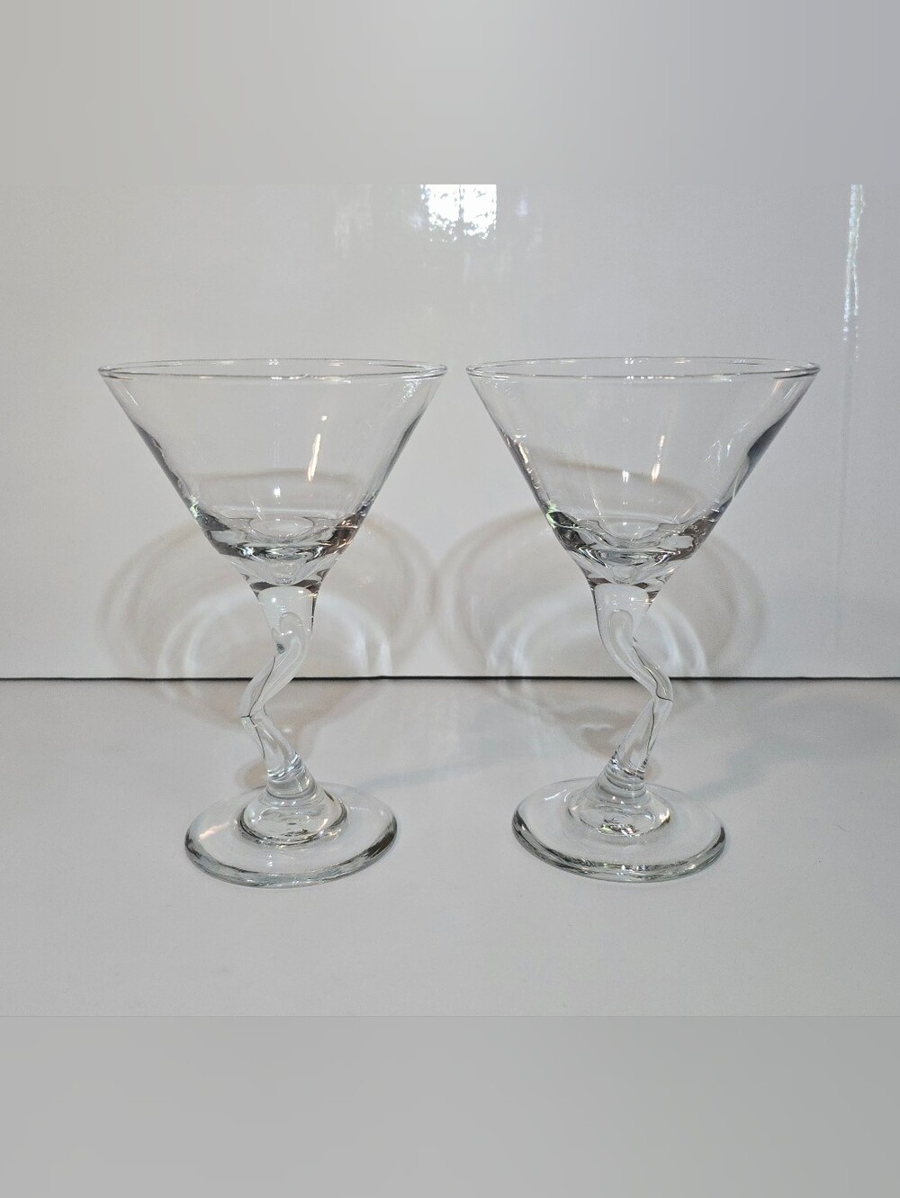 Libbey Z Stem Martini Glass Set of 2 Vintage 6.75" Clear Contemporary Glassware